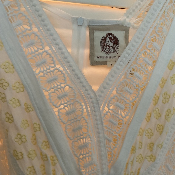 Chasing Unicorns Dress White/ Yellow Small - Picture 5 of 8